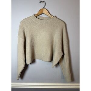 Love tree  Womens beige cropped  Knit Pullover Sweater Medium‎